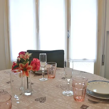 Carla's Appartement *